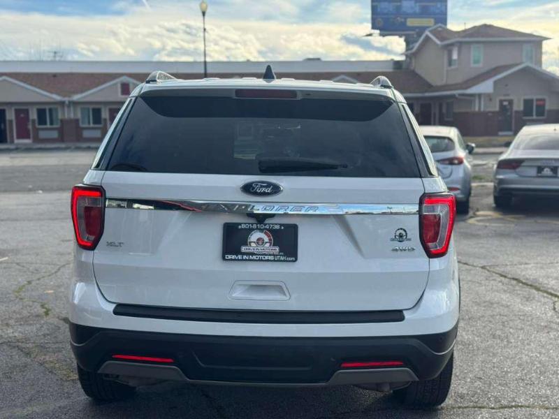 Ford Explorer XLT 4WD 2019