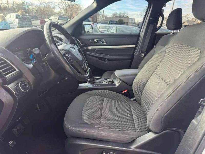 Ford Explorer XLT 4WD 2019