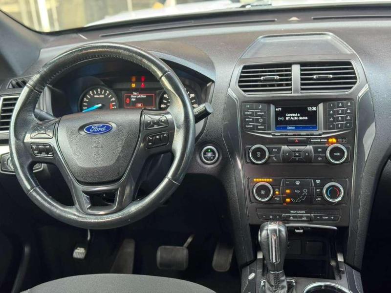 Ford Explorer XLT 4WD 2019