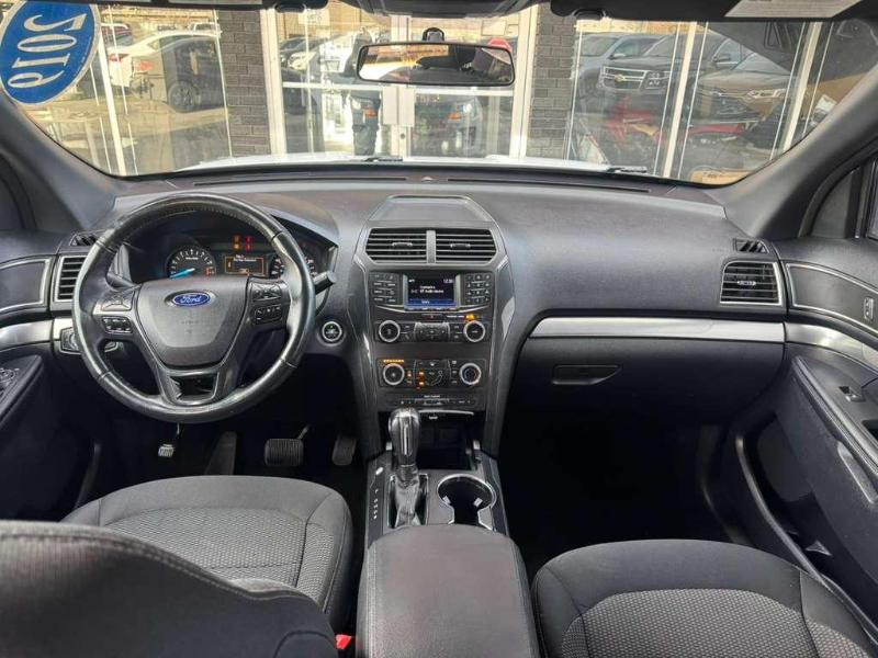 Ford Explorer XLT 4WD 2019