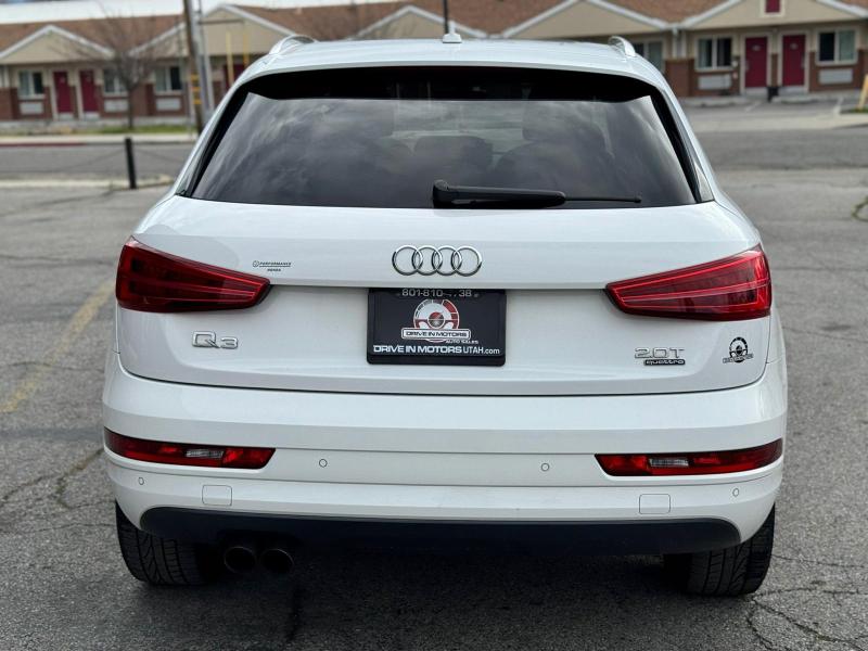 Audi Q3 Premium quattro 2017