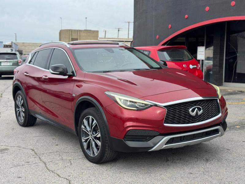 Infiniti QX30 Luxury AWD 2018