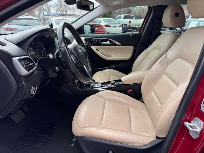 Infiniti QX30 Luxury AWD 2018