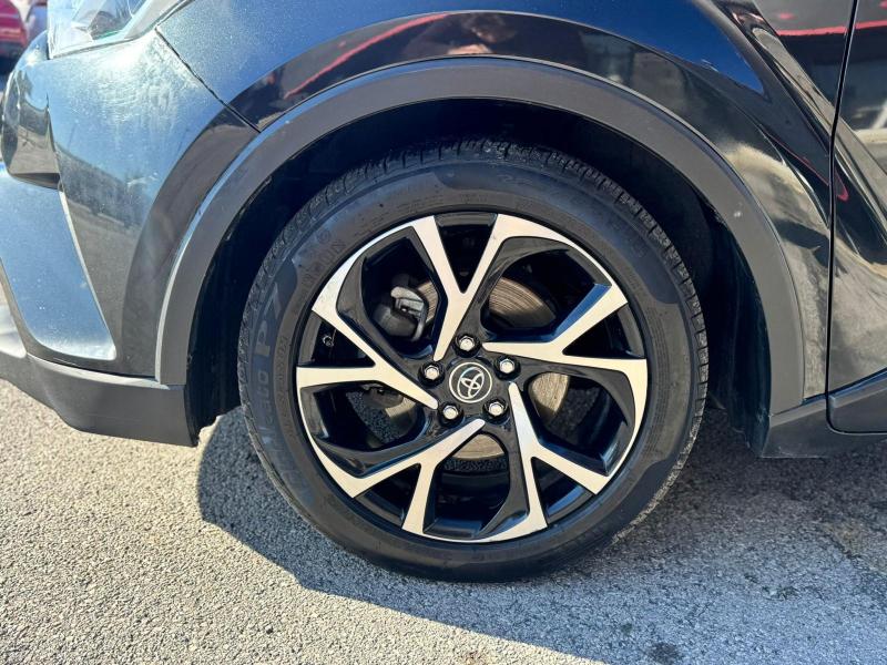 Toyota C-HR XLE 2018
