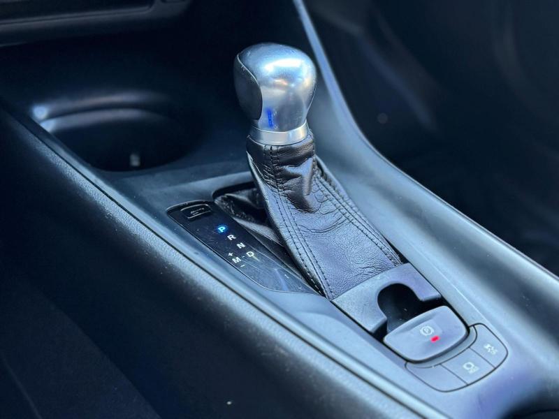 Toyota C-HR XLE 2018