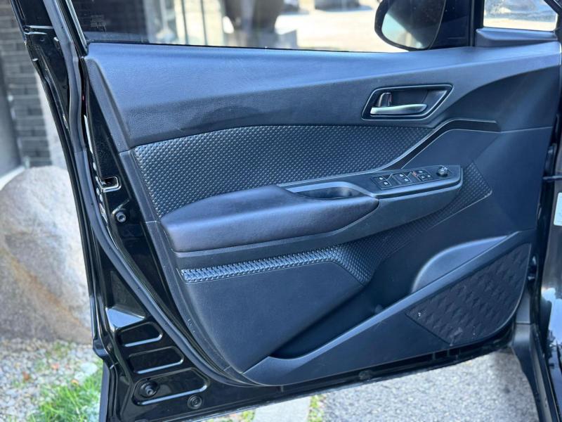 Toyota C-HR XLE 2018