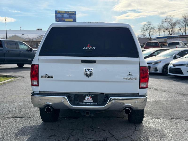 RAM 1500 SLT Quad Cab 4WD 2015