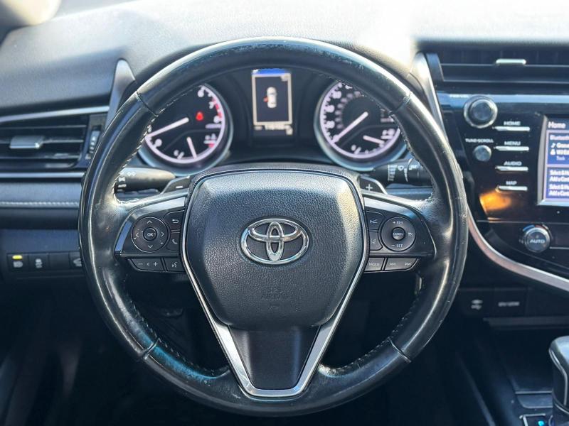 Toyota Camry XLE 2019