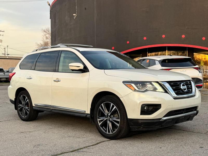 Nissan Pathfinder Platinum 4WD 2017
