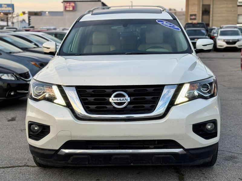 Nissan Pathfinder Platinum 4WD 2017