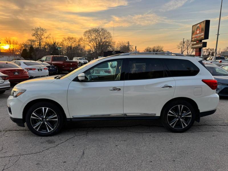 Nissan Pathfinder Platinum 4WD 2017