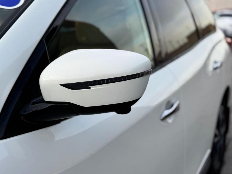 Nissan Pathfinder Platinum 4WD 2017