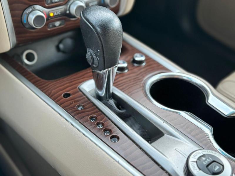 Nissan Pathfinder Platinum 4WD 2017