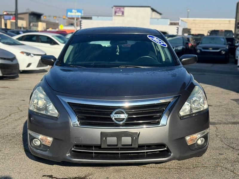 Nissan Altima 2.5 SV 2015