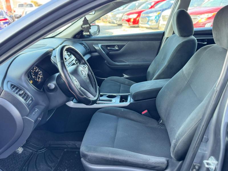 Nissan Altima 2.5 SV 2015