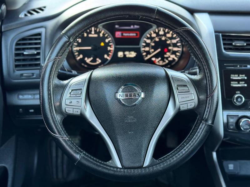 Nissan Altima 2.5 SV 2015