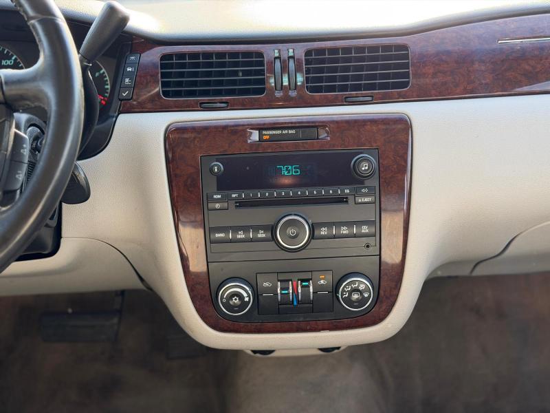 Chevrolet Impala LT 2011