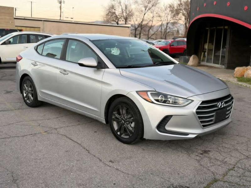 Hyundai Elantra Limited 2018