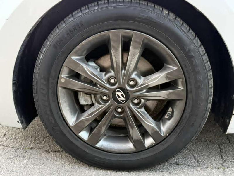 Hyundai Elantra Limited 2018