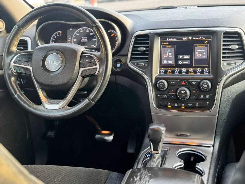 Jeep Grand Cherokee Laredo 4WD 2018