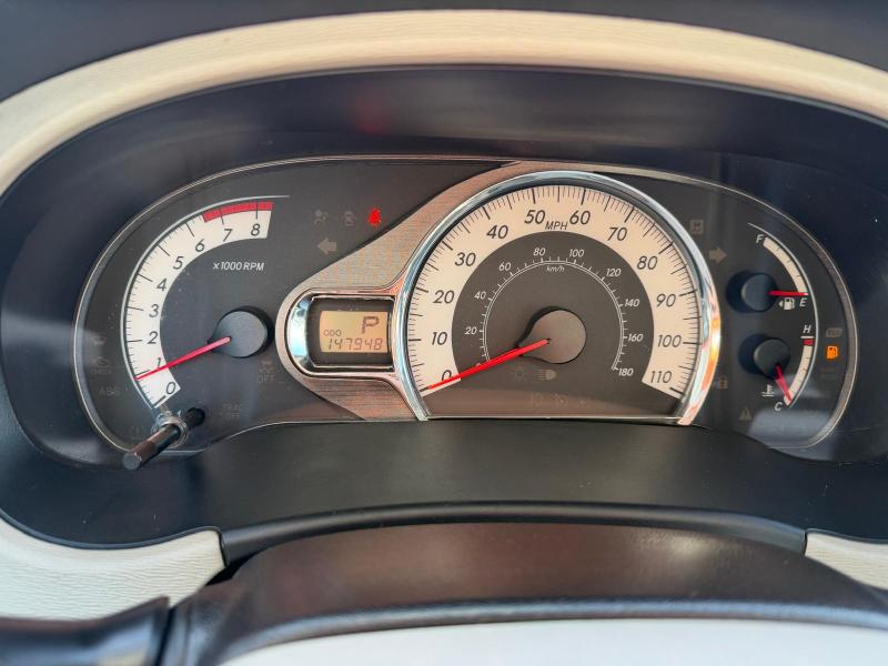 Toyota Sienna FWD 7-Passenger V6 2014