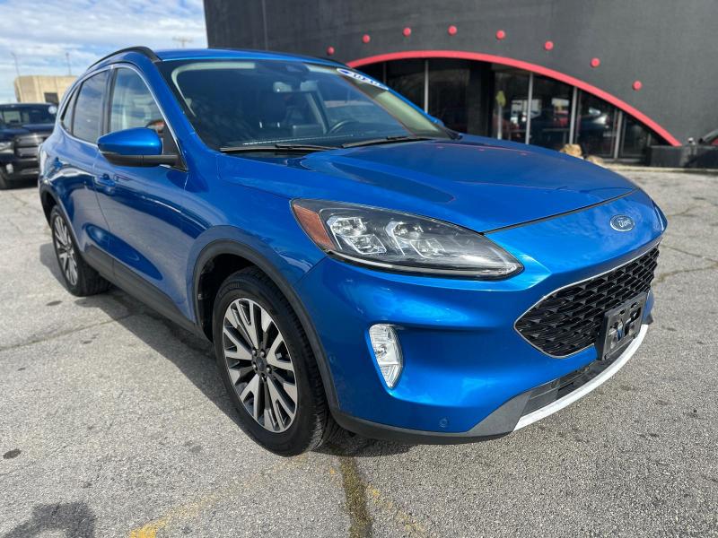 Ford Escape Titanium 4WD 2020