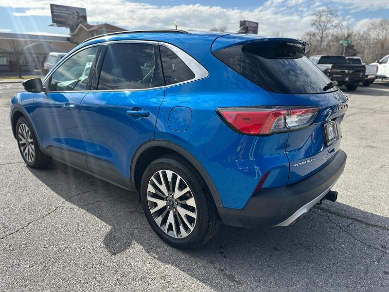 Ford Escape Titanium 4WD 2020