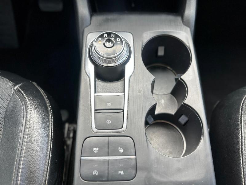 Ford Escape Titanium 4WD 2020