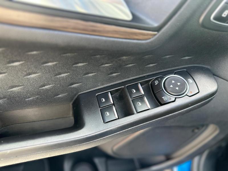 Ford Escape Titanium 4WD 2020