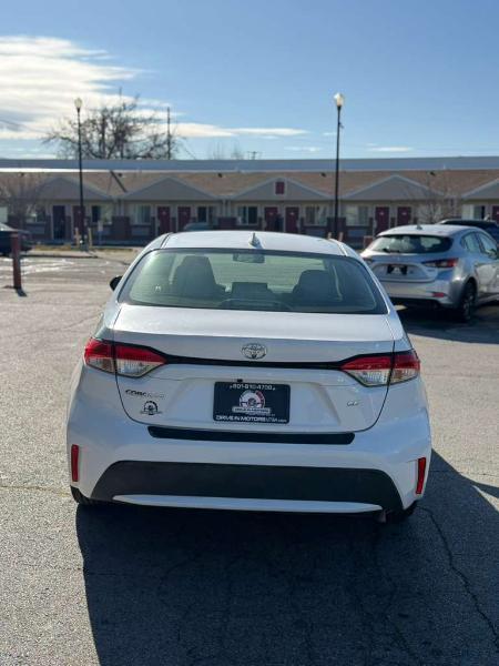 Toyota Corolla LE 2020