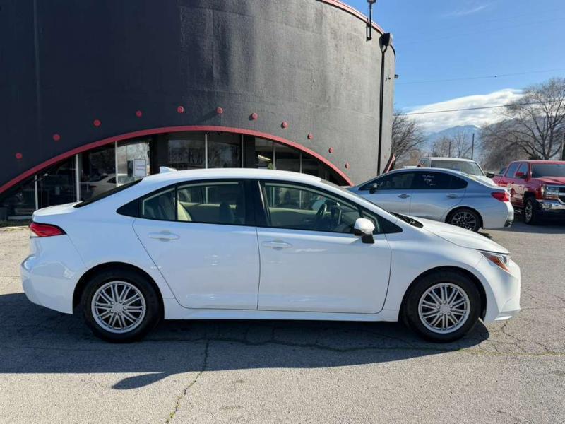 Toyota Corolla LE 2020