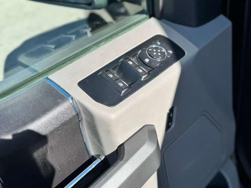 Ford F-150 Lariat SuperCrew 6.5-ft. Bed 4WD 2017