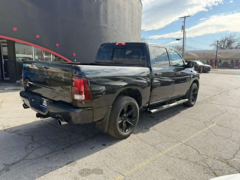 RAM 1500 Sport Crew Cab SWB 4WD 2015
