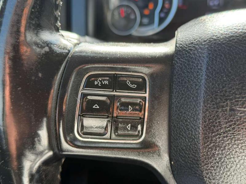 RAM 1500 Sport Crew Cab SWB 4WD 2015