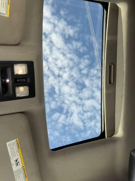 RAM 1500 Sport Crew Cab SWB 4WD 2015