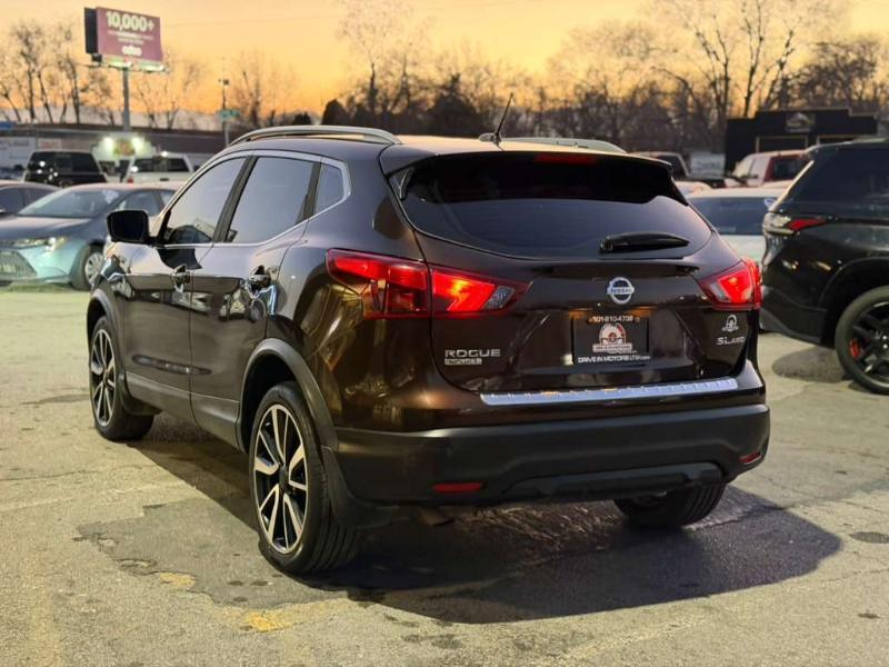 Nissan Rogue Sport S AWD 2017