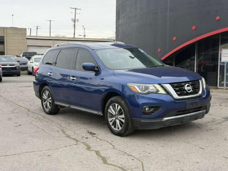 Nissan Pathfinder Platinum 4WD 2018