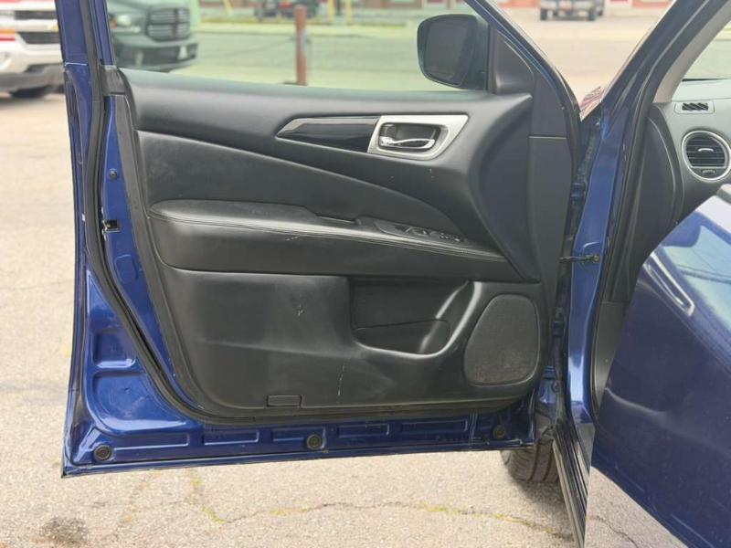 Nissan Pathfinder Platinum 4WD 2018