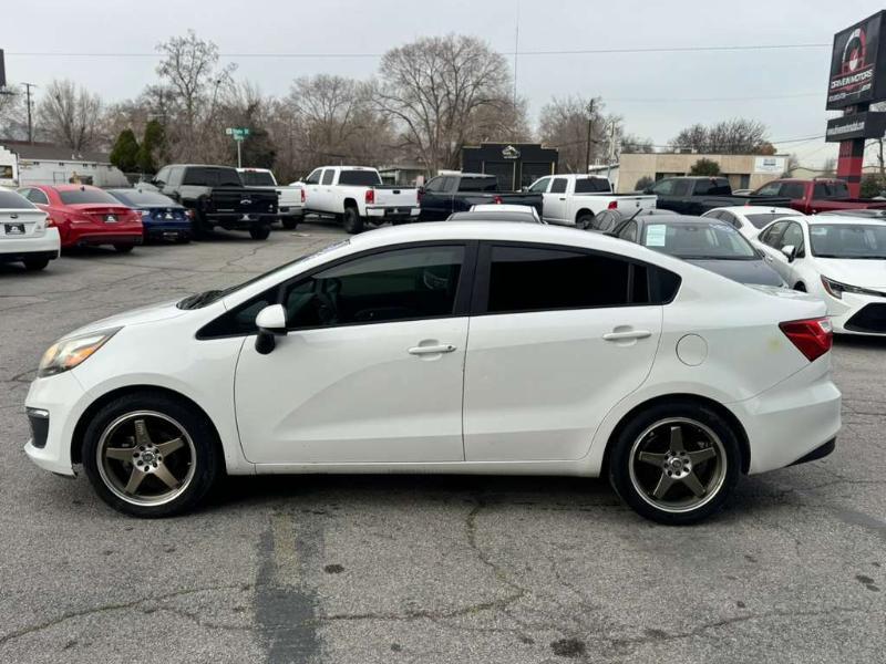 Kia Rio LX 6A 2016