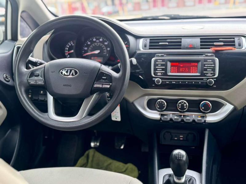 Kia Rio LX 6A 2016