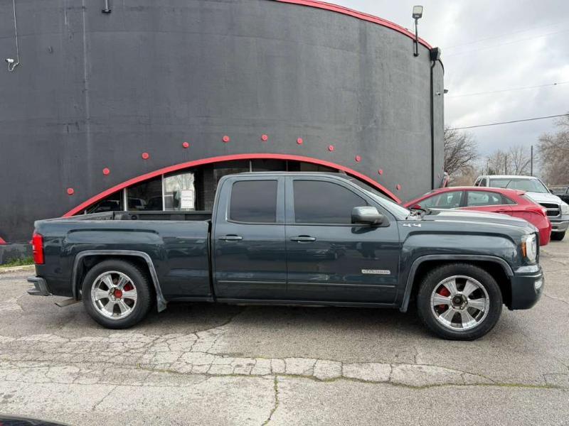 GMC Sierra 1500 Base Double Cab 4WD 2017