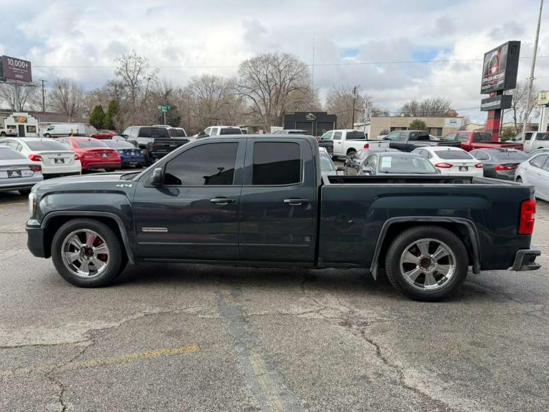 GMC Sierra 1500 Base Double Cab 4WD 2017