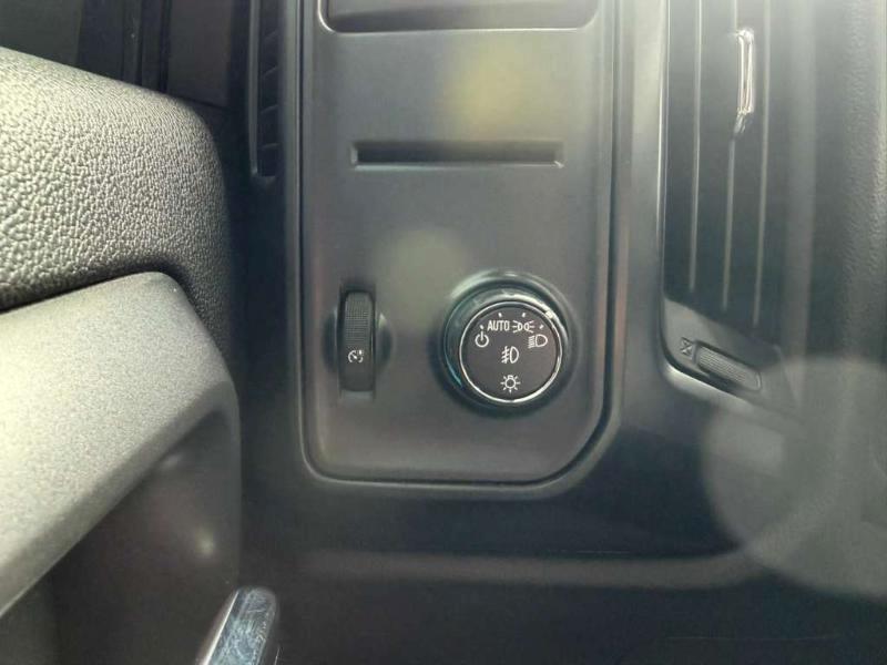 GMC Sierra 1500 Base Double Cab 4WD 2017