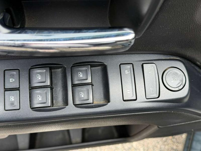 GMC Sierra 1500 Base Double Cab 4WD 2017