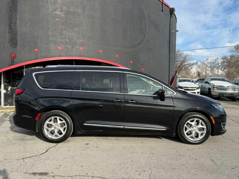 Chrysler Pacifica Touring-L 2018