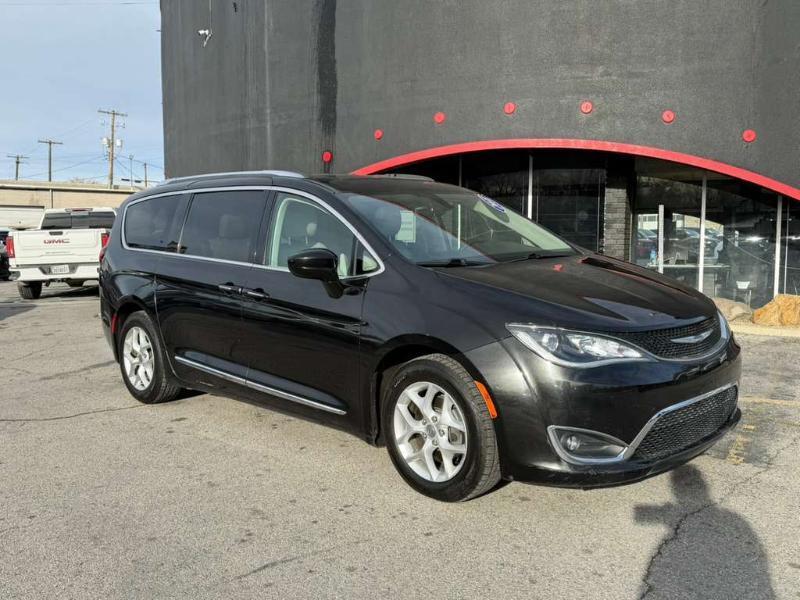 Chrysler Pacifica Touring-L 2018