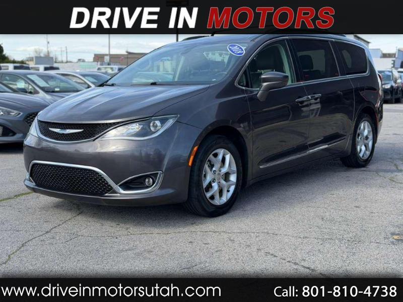2018 Chrysler Pacifica Touring-L