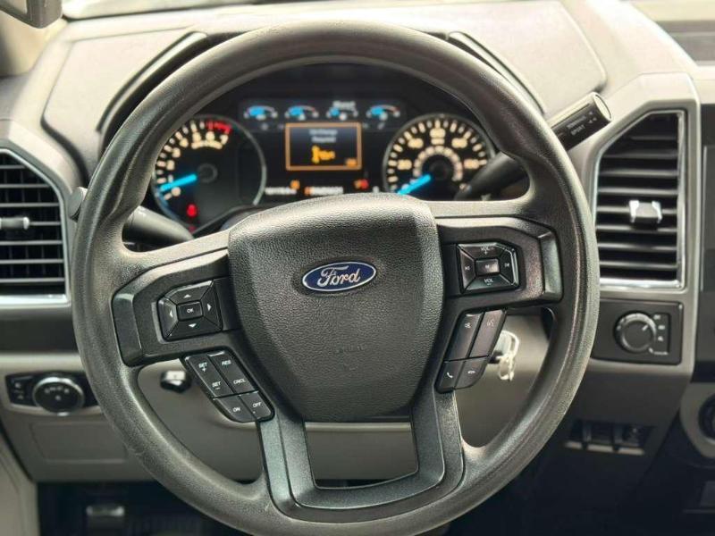 Ford F-150 Lariat SuperCrew 5.5-ft. Bed 4WD 2016