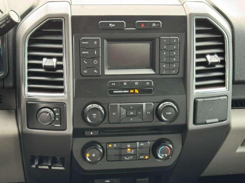 Ford F-150 Lariat SuperCrew 5.5-ft. Bed 4WD 2016
