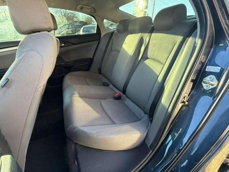 Honda Civic LX Sedan CVT 2017